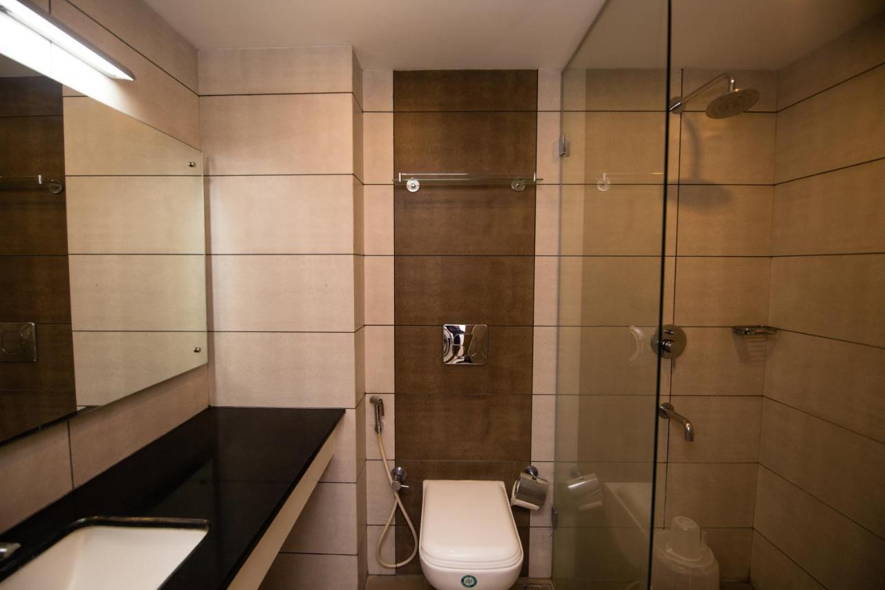 Hotel Kapilavasthu Palakkad Esterno foto