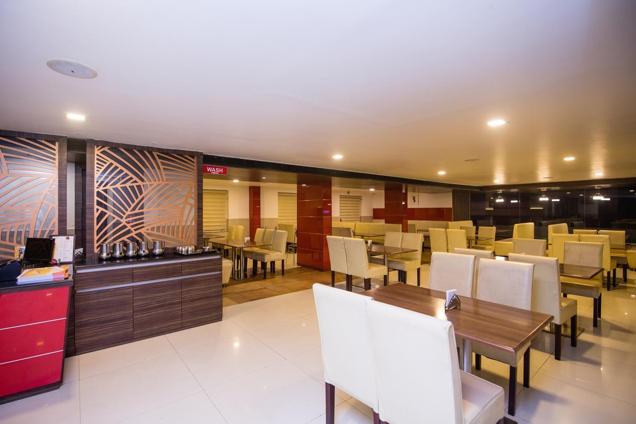 Hotel Kapilavasthu Palakkad Esterno foto