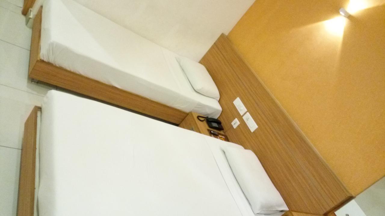Hotel Kapilavasthu Palakkad Esterno foto